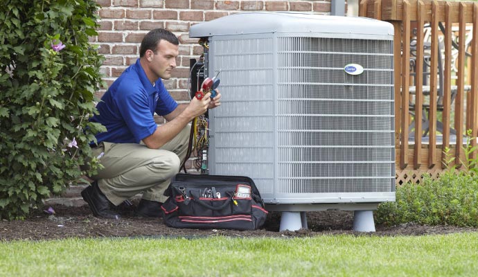 Professional inspecting ac