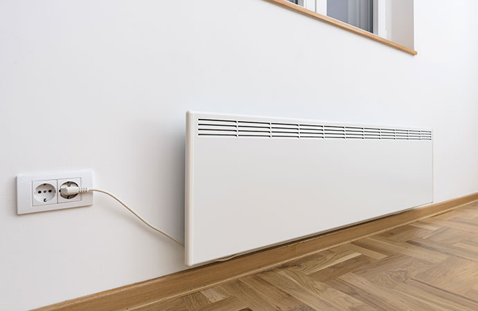 Wall mounted electric heater