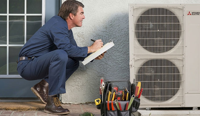 Professional AC maintenance service